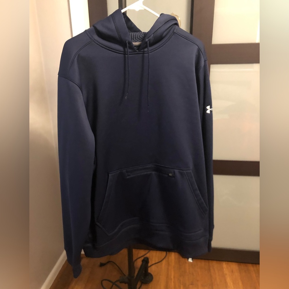 Under Armour hoodie.  Zipper on pocket.